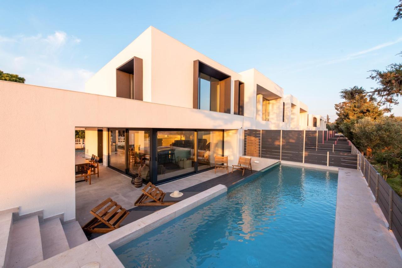Serene Seafront Villas Неа Ираклия Екстериор снимка